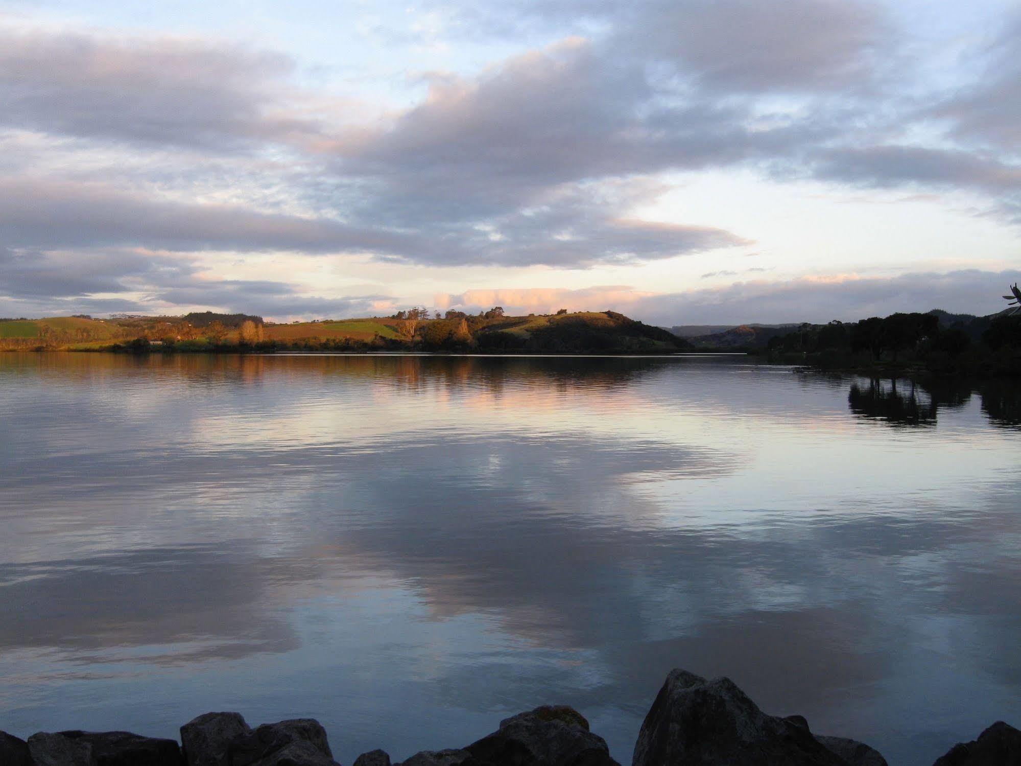 The Old Oak Boutique Hotel Mangonui Luaran gambar