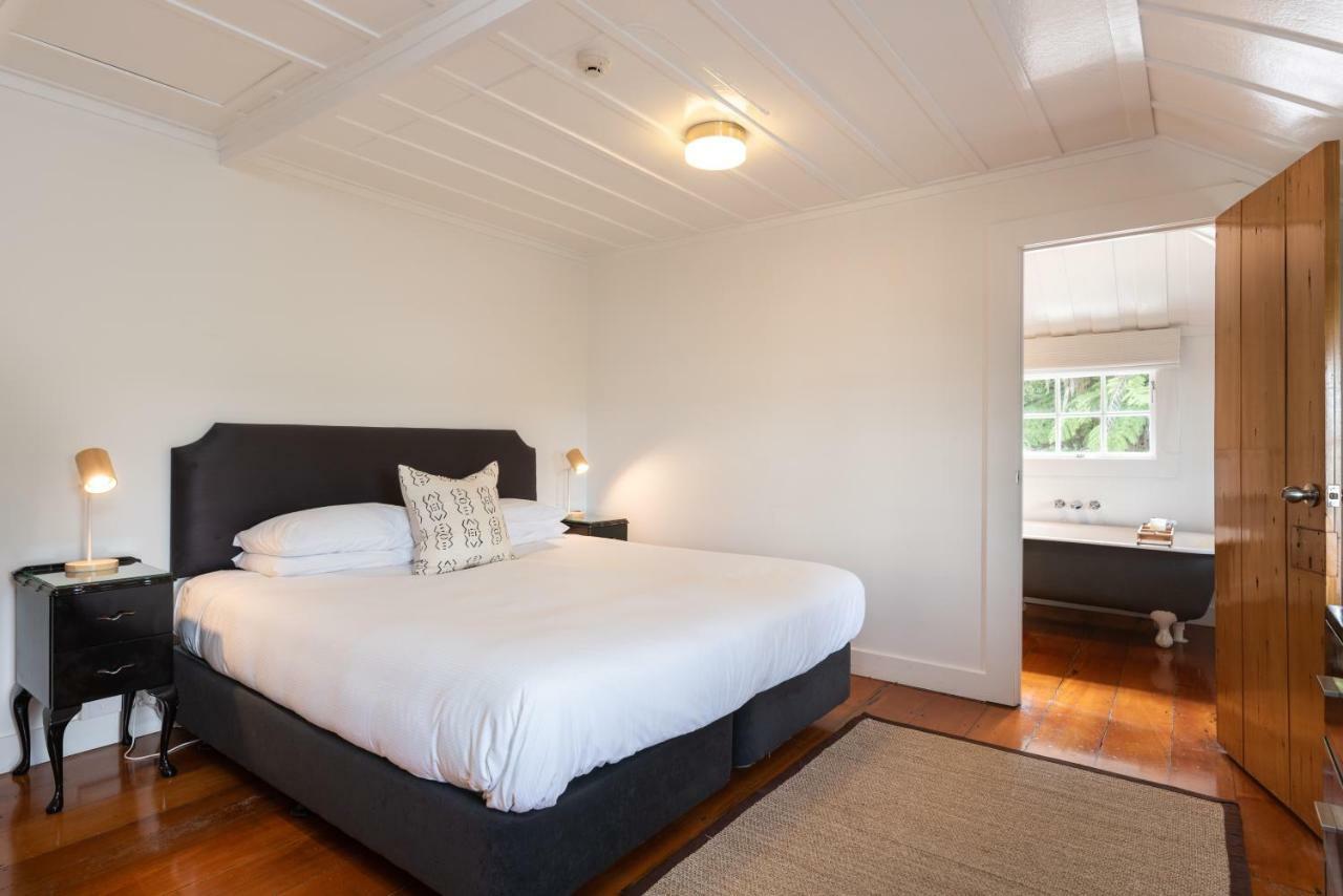 The Old Oak Boutique Hotel Mangonui Luaran gambar